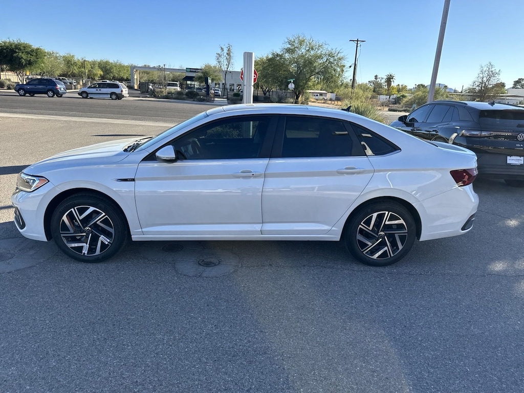 New 2024 Volkswagen Jetta For Sale at Larry H. Miller Volkswagen Tucson VIN 3VWGM7BU5RM007903