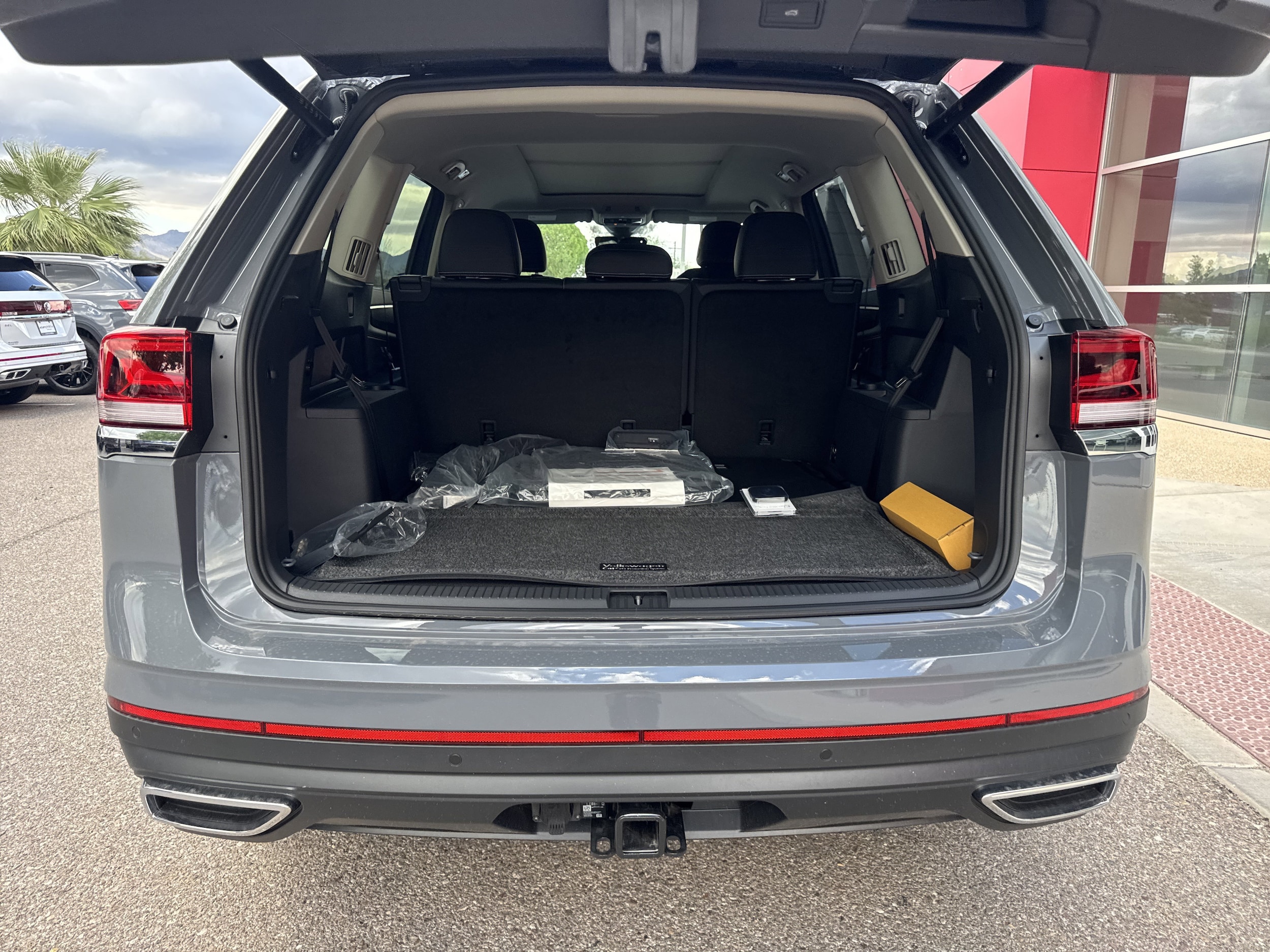 2026 Volkswagen Atlas SE w/Tech - Photo 9