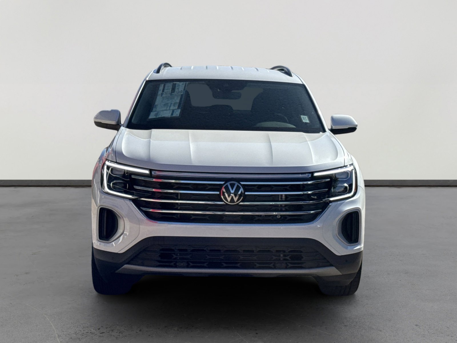 2026 Volkswagen Atlas SE Technology photo 2