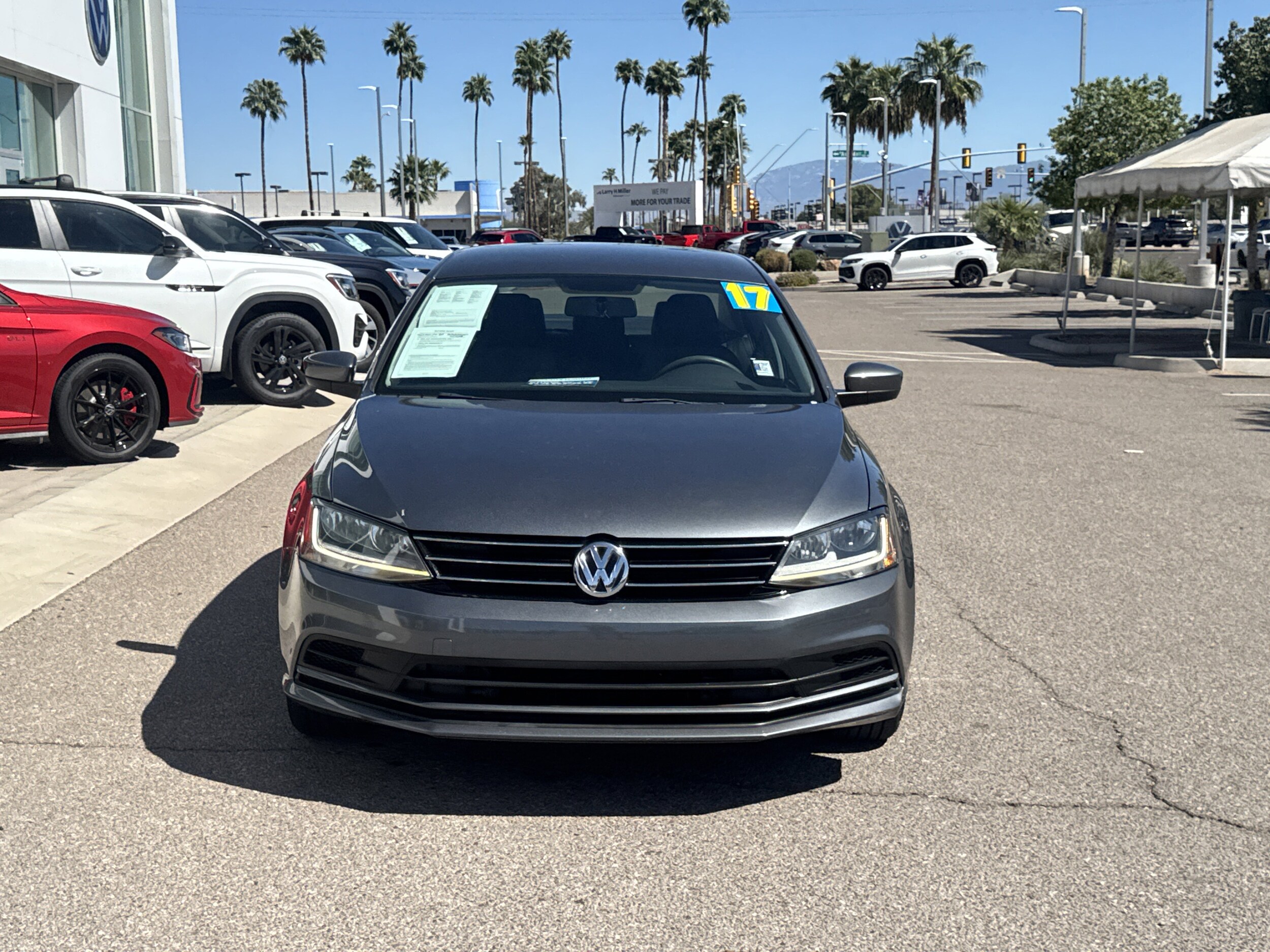 2017 Volkswagen Jetta 1.4T S photo 2
