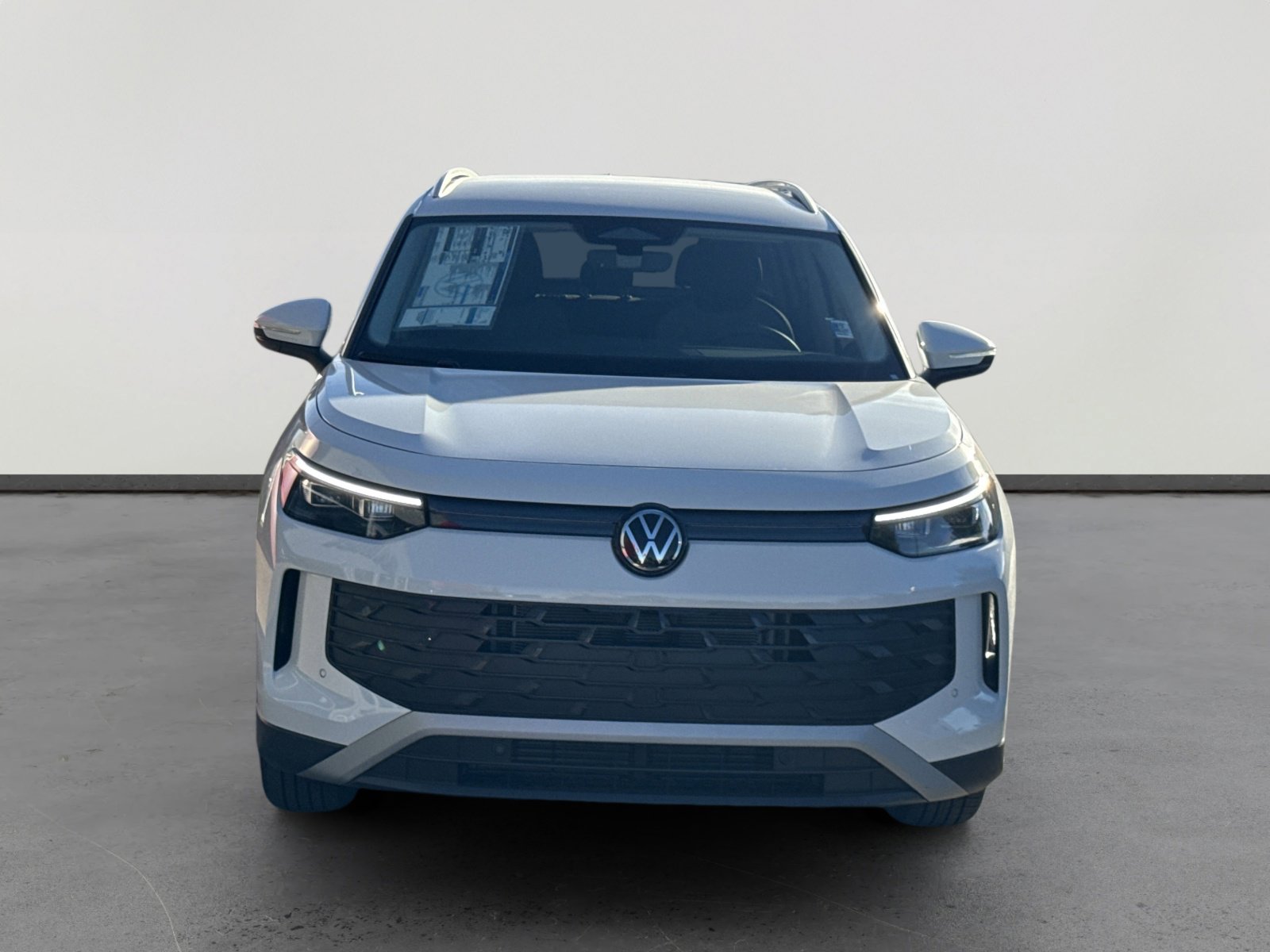 2026 Volkswagen Tiguan S photo 2