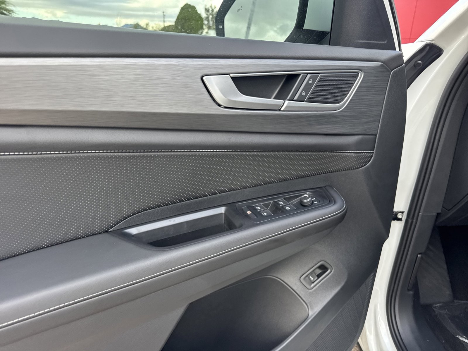 2026 Volkswagen Atlas Cross Sport SE w/Tech - Photo 15