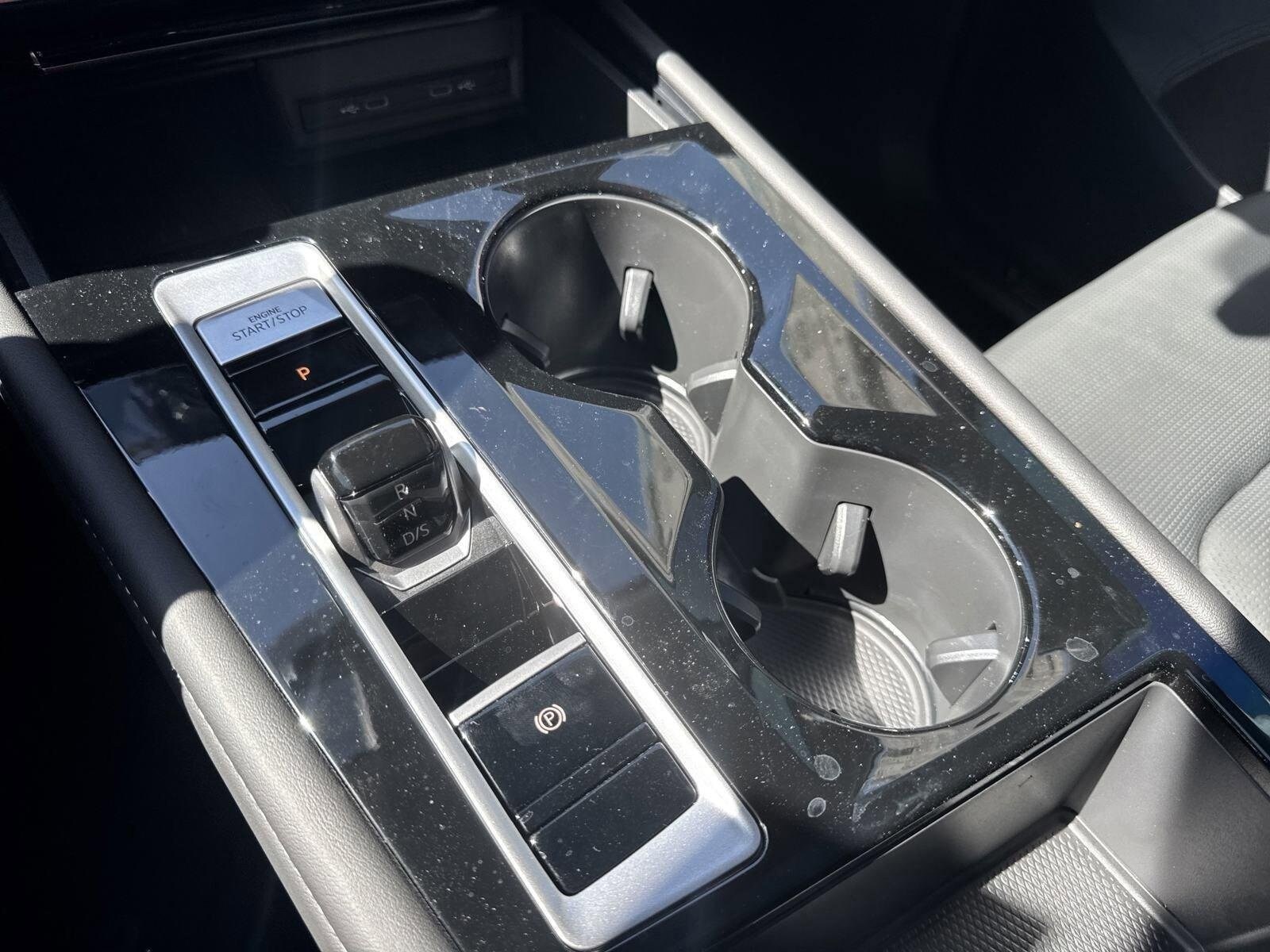 2025 Volkswagen Atlas SEL - Photo 24