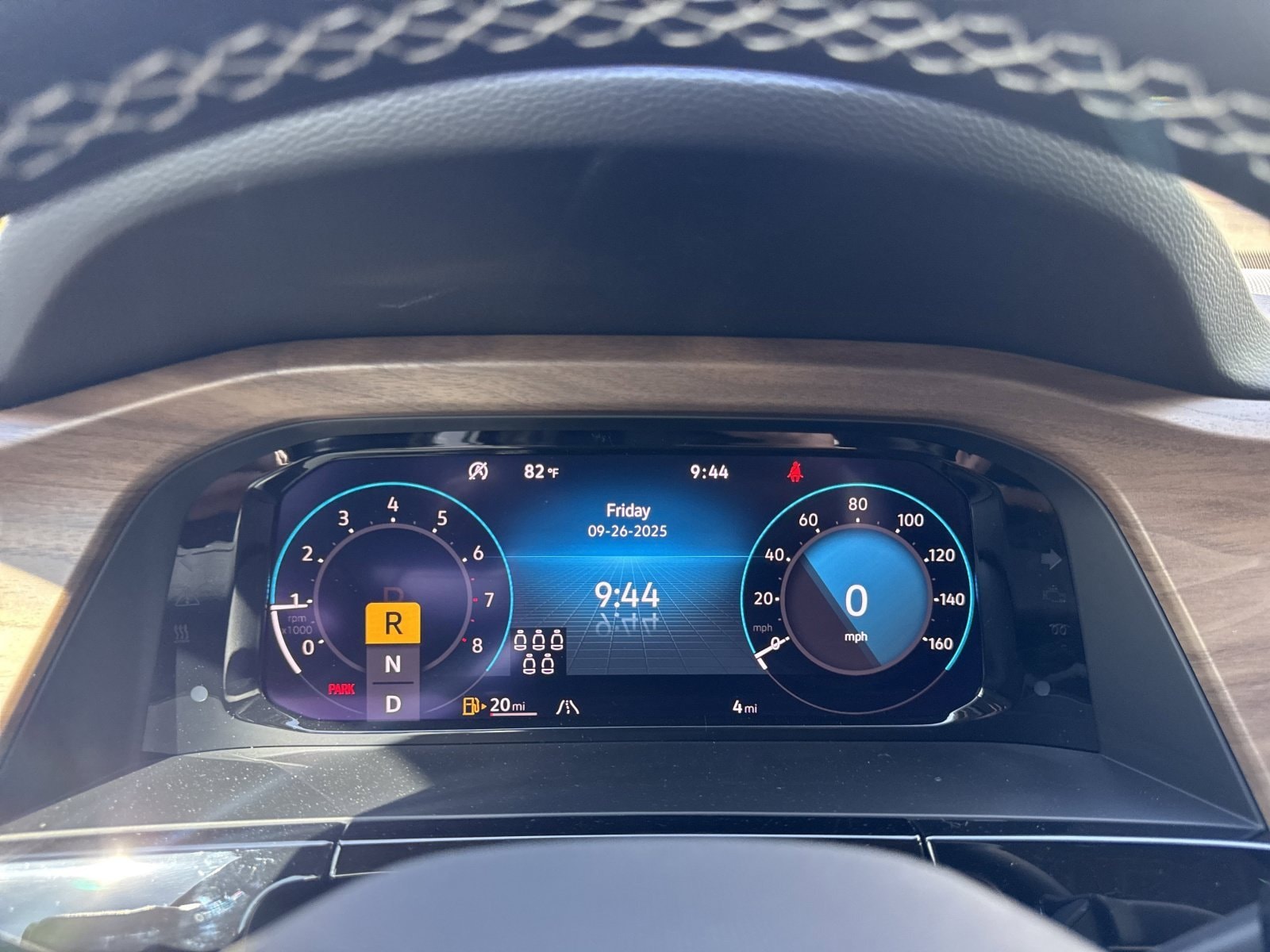 2026 Volkswagen Atlas SE w/Tech - Photo 32