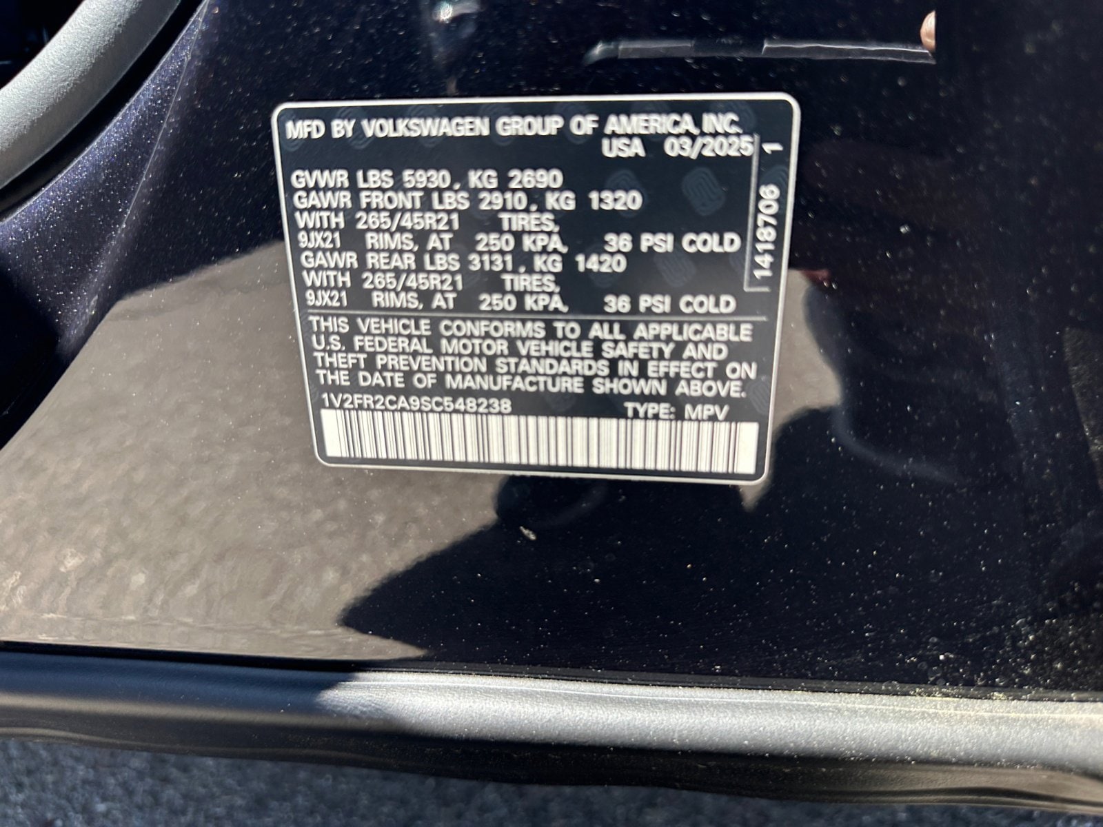 2025 Volkswagen Atlas SEL Premium R-Line - Photo 26