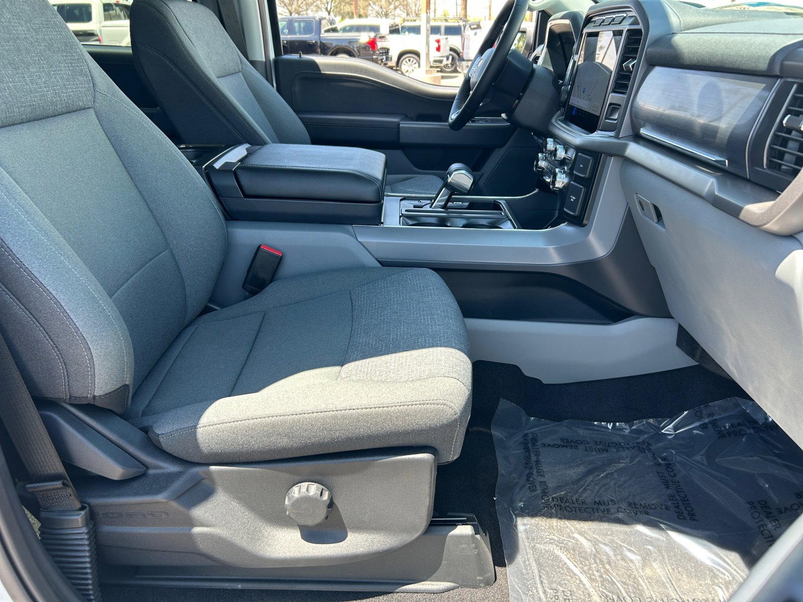 2024 Ford F-150 Lightning XLT - Photo 21