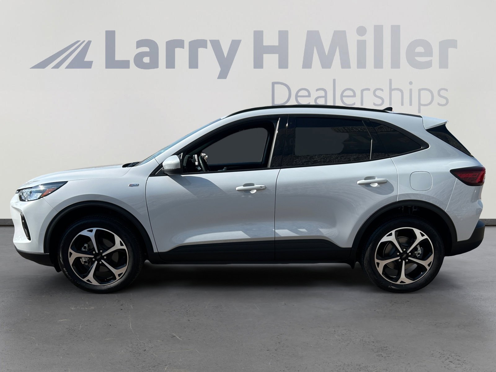 2025 Ford Escape ST-Line Select photo 3
