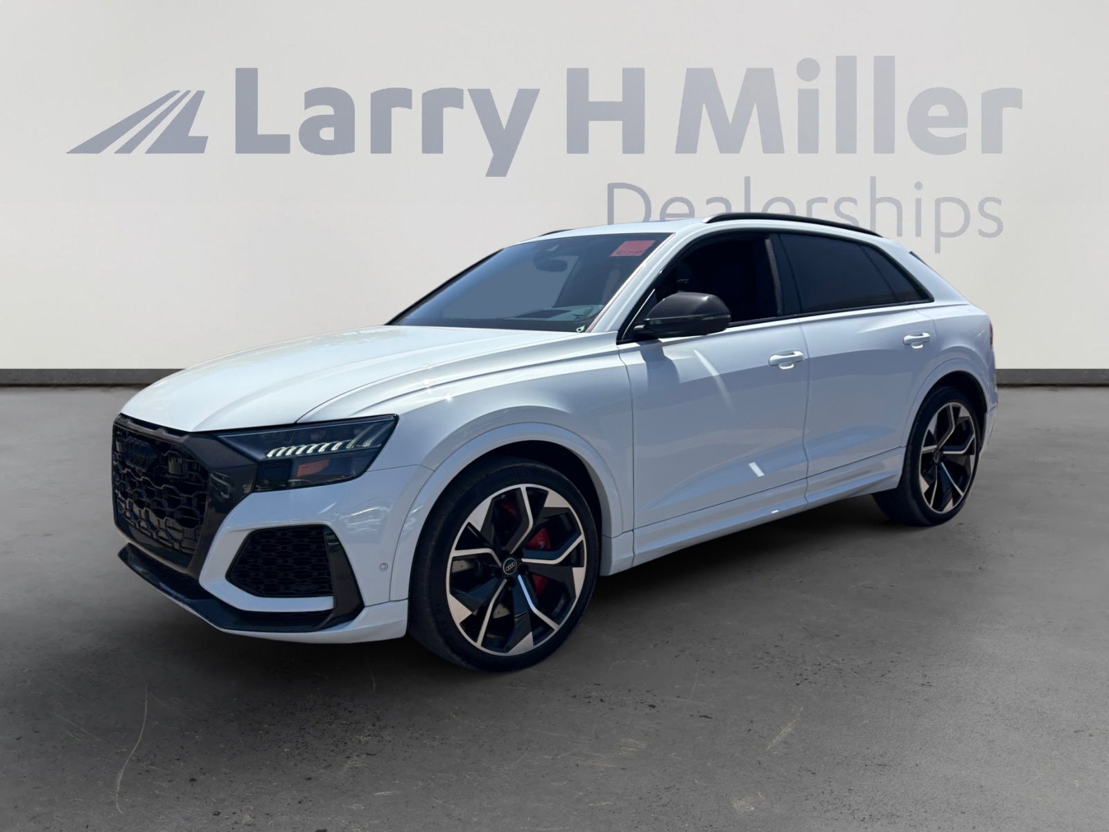 2024 Audi RS Q8 -'s photo