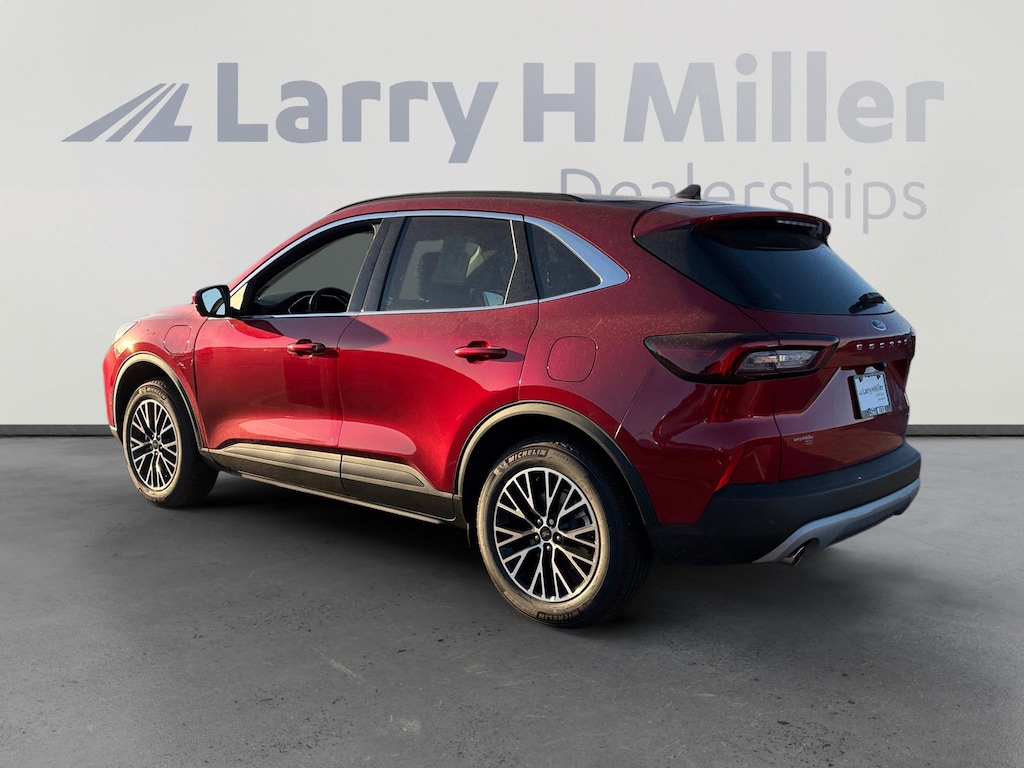 New 2026 Ford Escape PHEV SUV