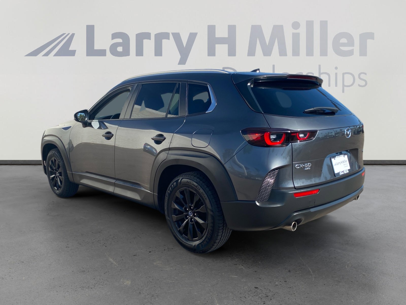 2024 Mazda CX-50 2.5 S Premium photo 4