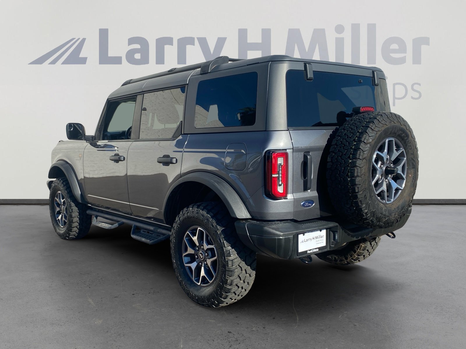 2023 Ford Bronco Badlands photo 4