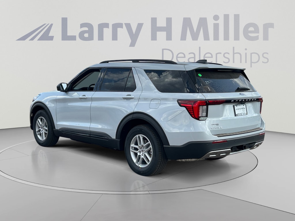 New 2026 Ford Explorer Active SUV