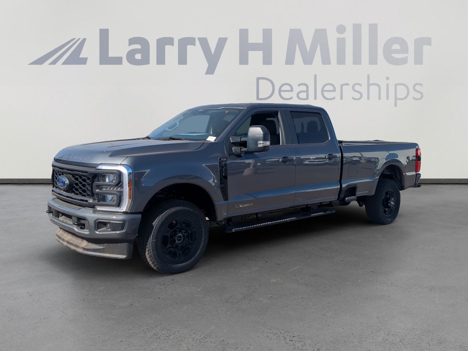 2026 Ford F-350 Super Duty XL's photo