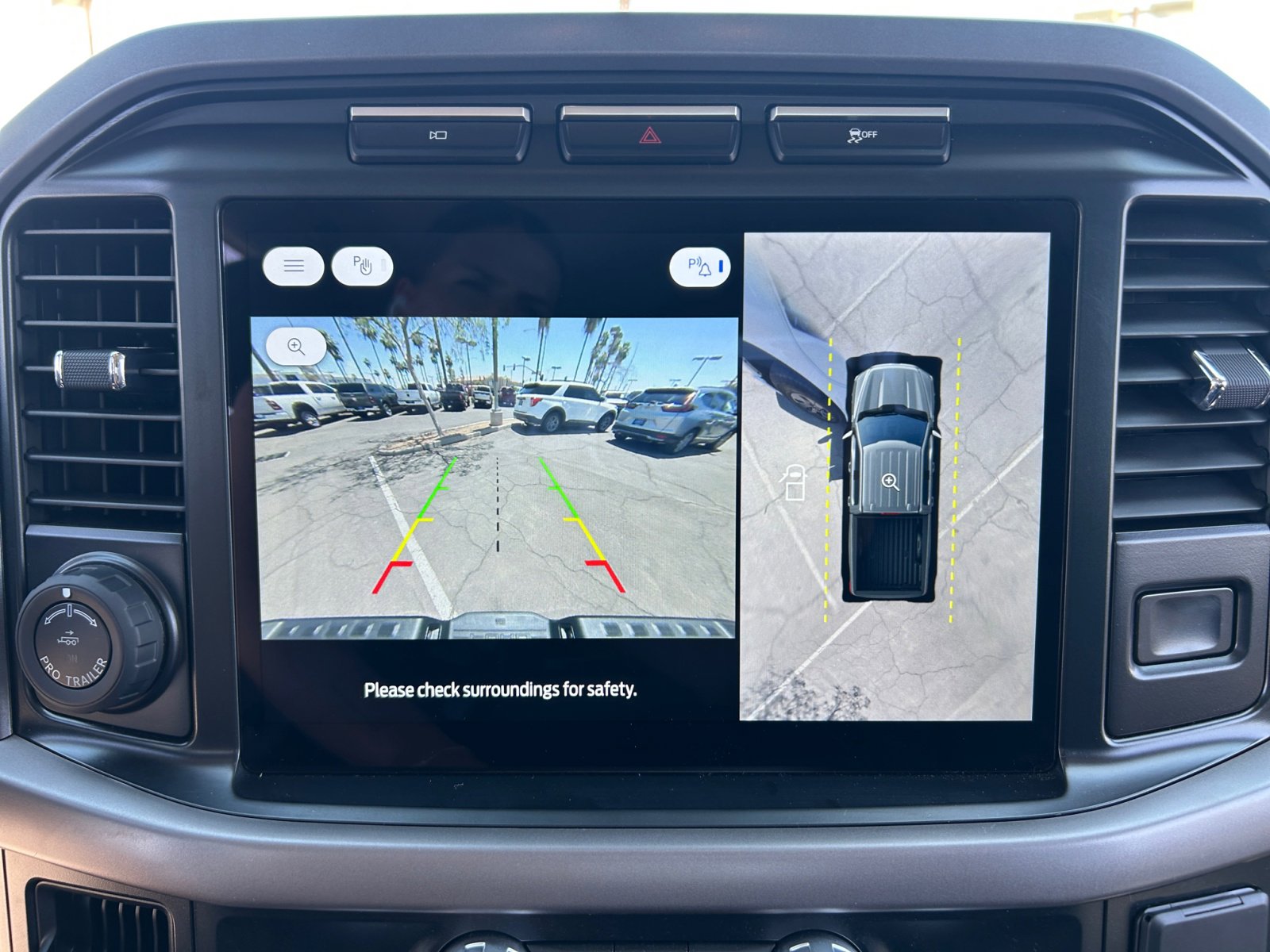 2024 Ford F-150 Lightning XLT - Photo 31