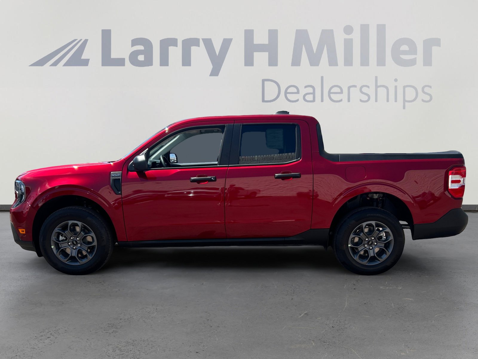 2025 Ford Maverick XLT photo 3
