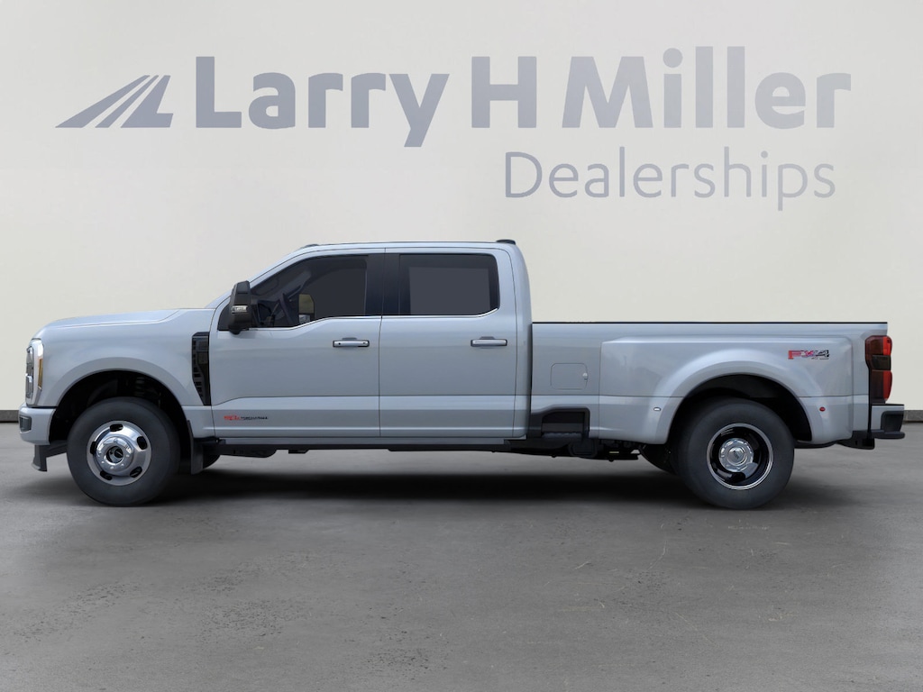 New 2026 Ford F-350 Platinum Truck Crew Cab