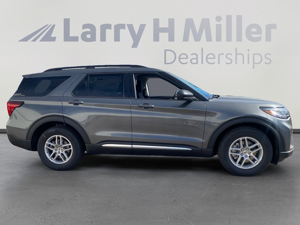 New 2025 Ford Explorer Active SUV