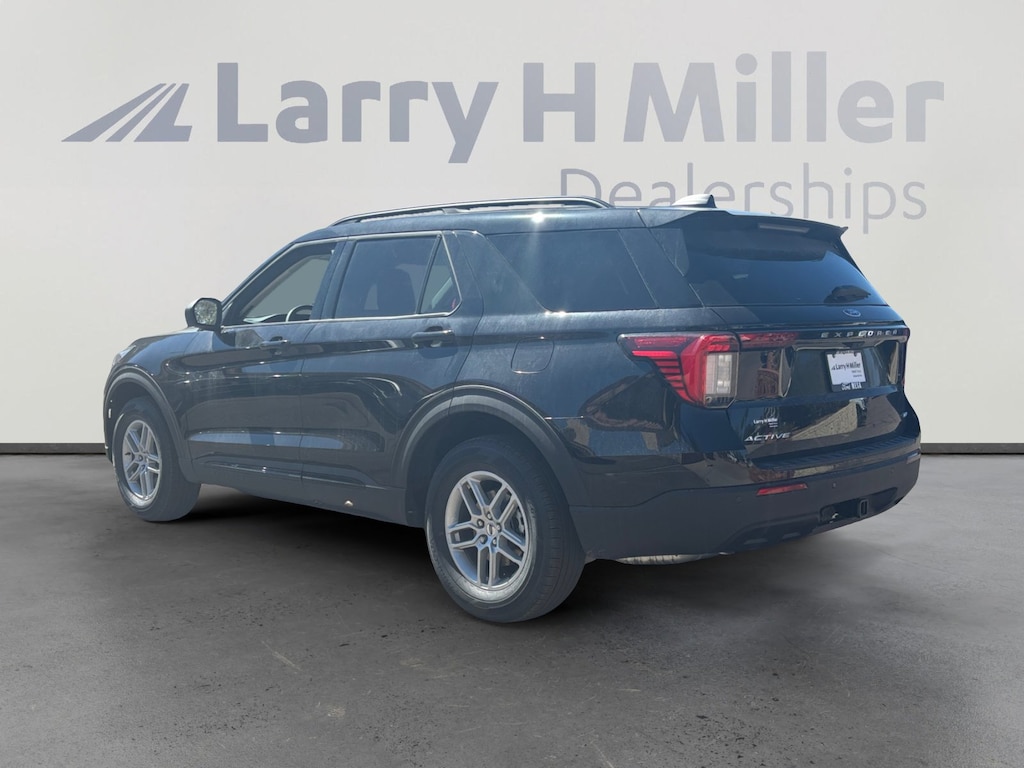 New 2026 Ford Explorer Active SUV