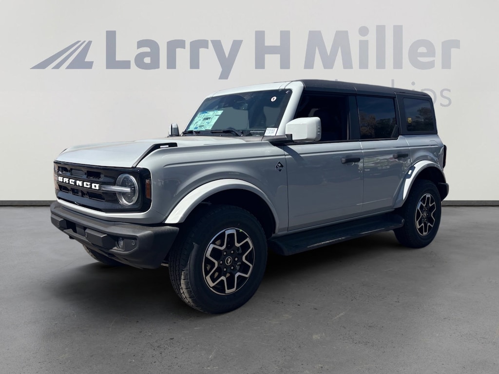 New 2026 Ford Bronco Outer Banks SUV