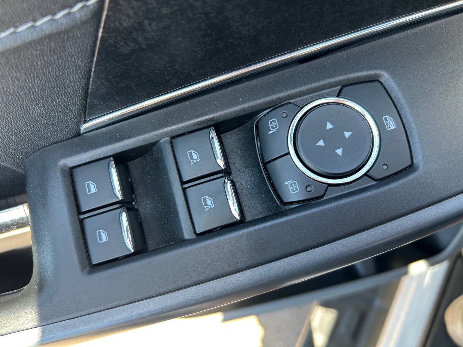 2024 Ford F-150 Lightning XLT - Photo 18