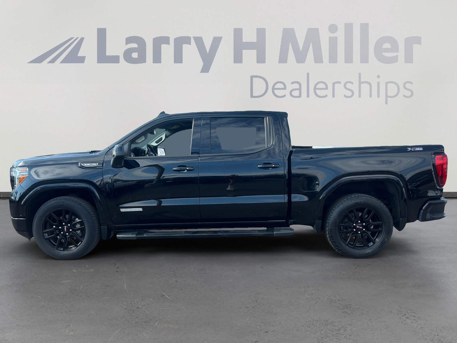 2020 Gmc Sierra 1500 Elevation photo 3