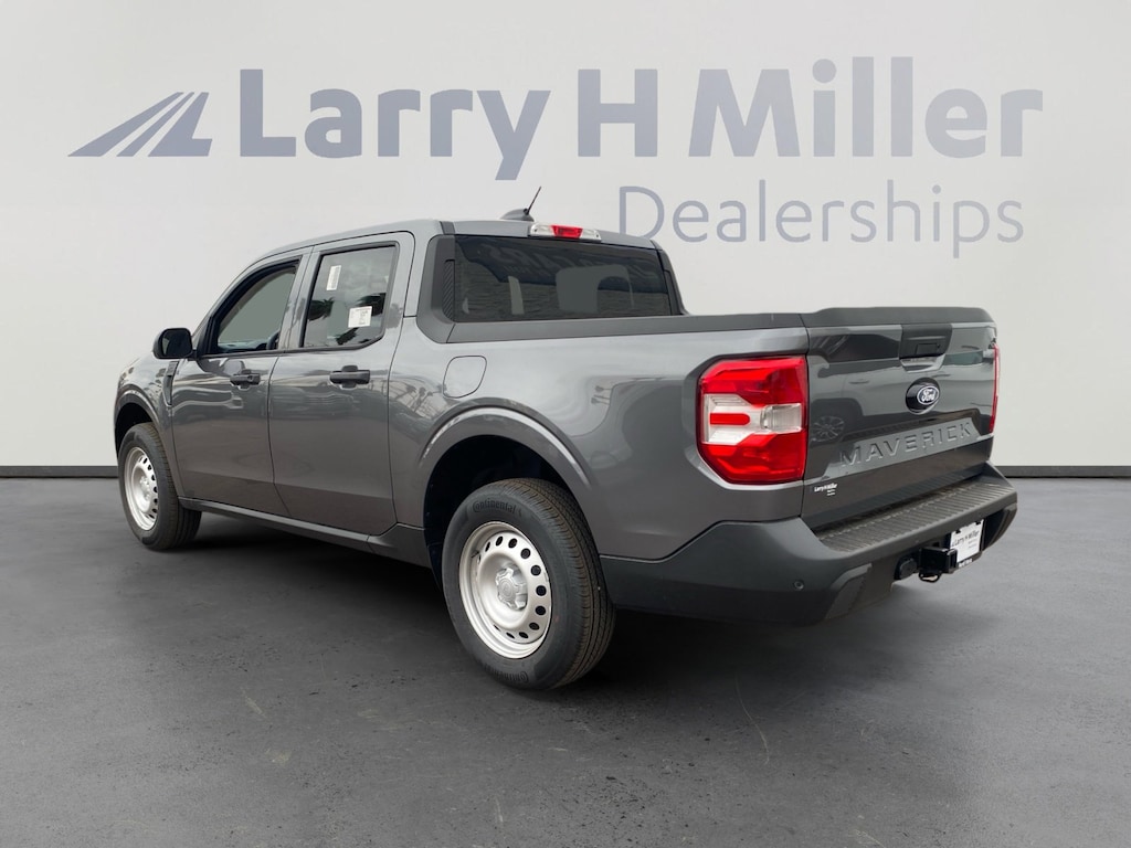New 2025 Ford Maverick XL Truck SuperCrew