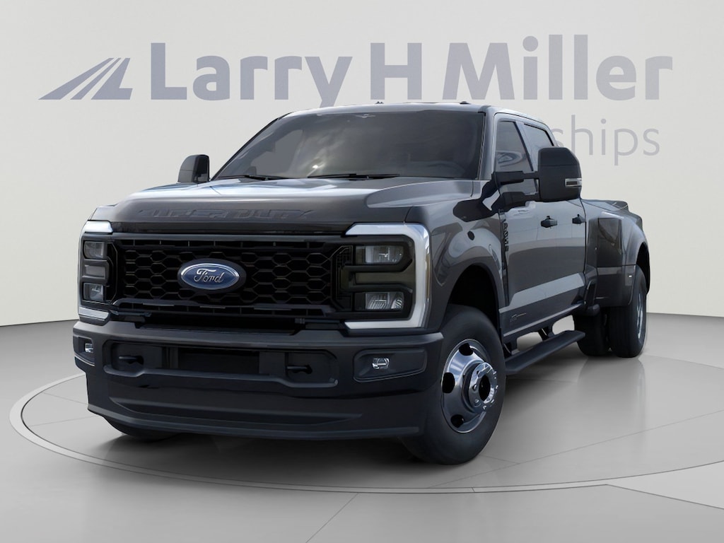 New 2026 Ford F-350 XL Truck Crew Cab