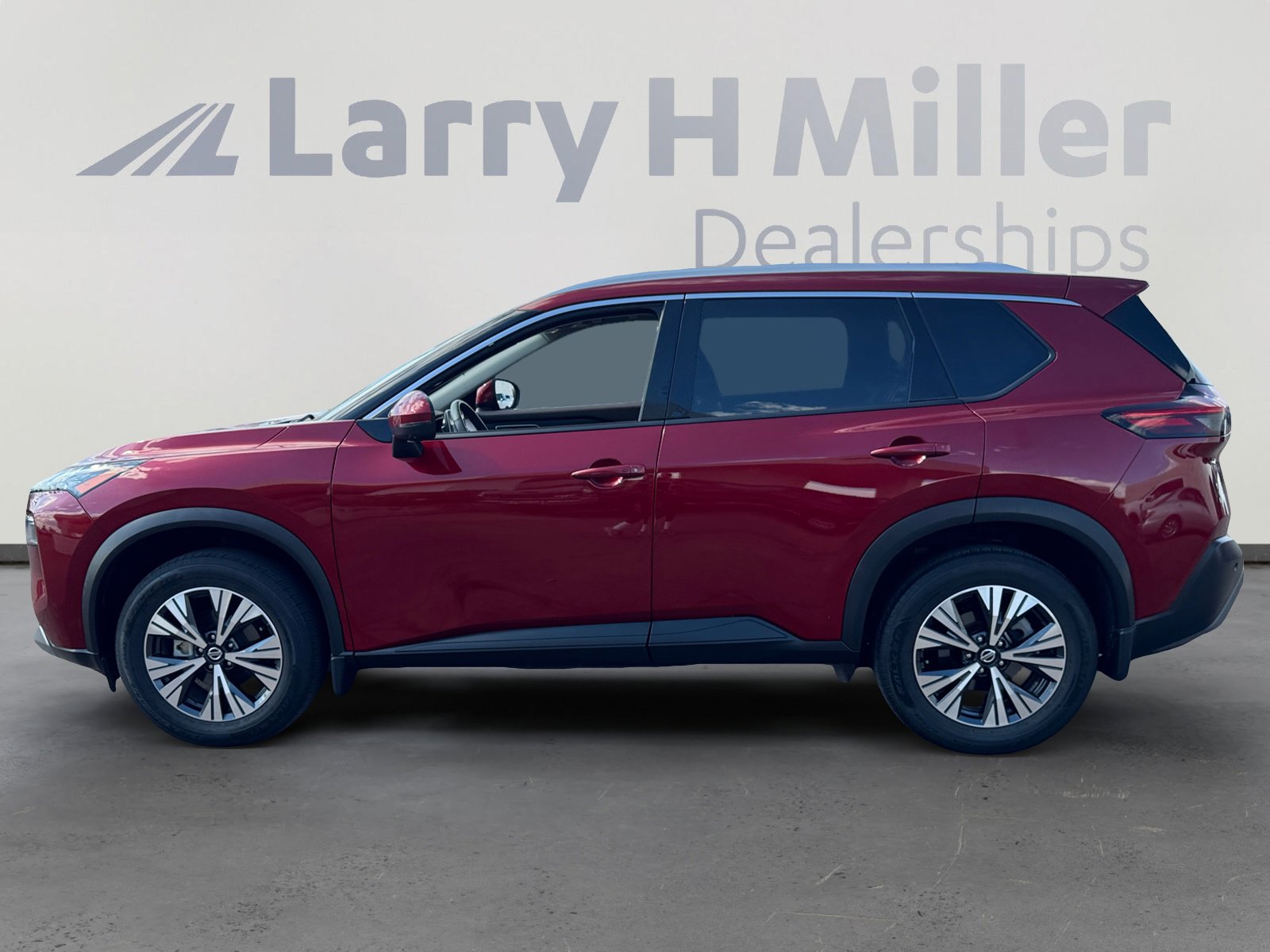2021 Nissan Rogue SV photo 3