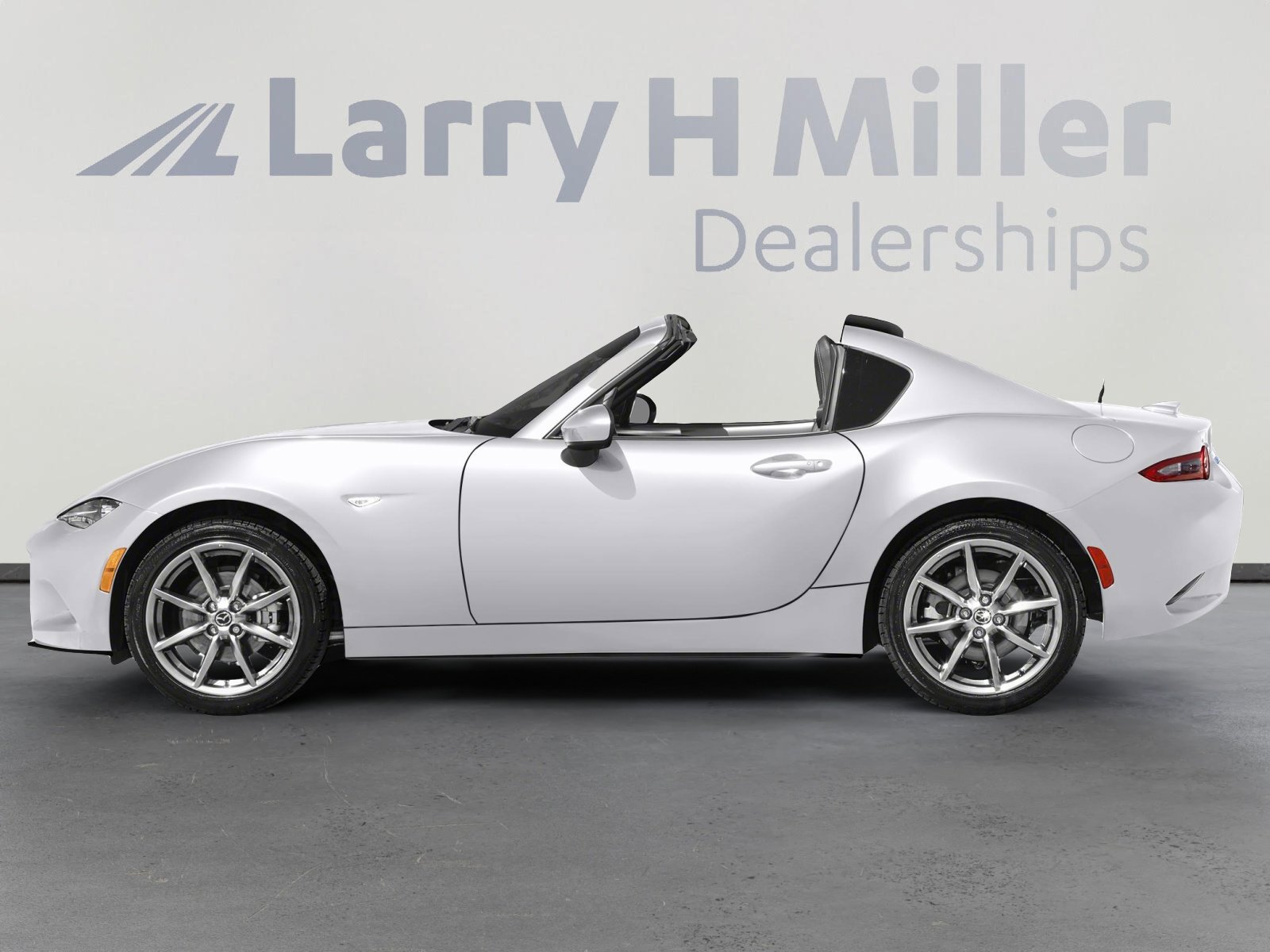 2022 Mazda MX-5 Miata Miata RF Grand Touring photo 4