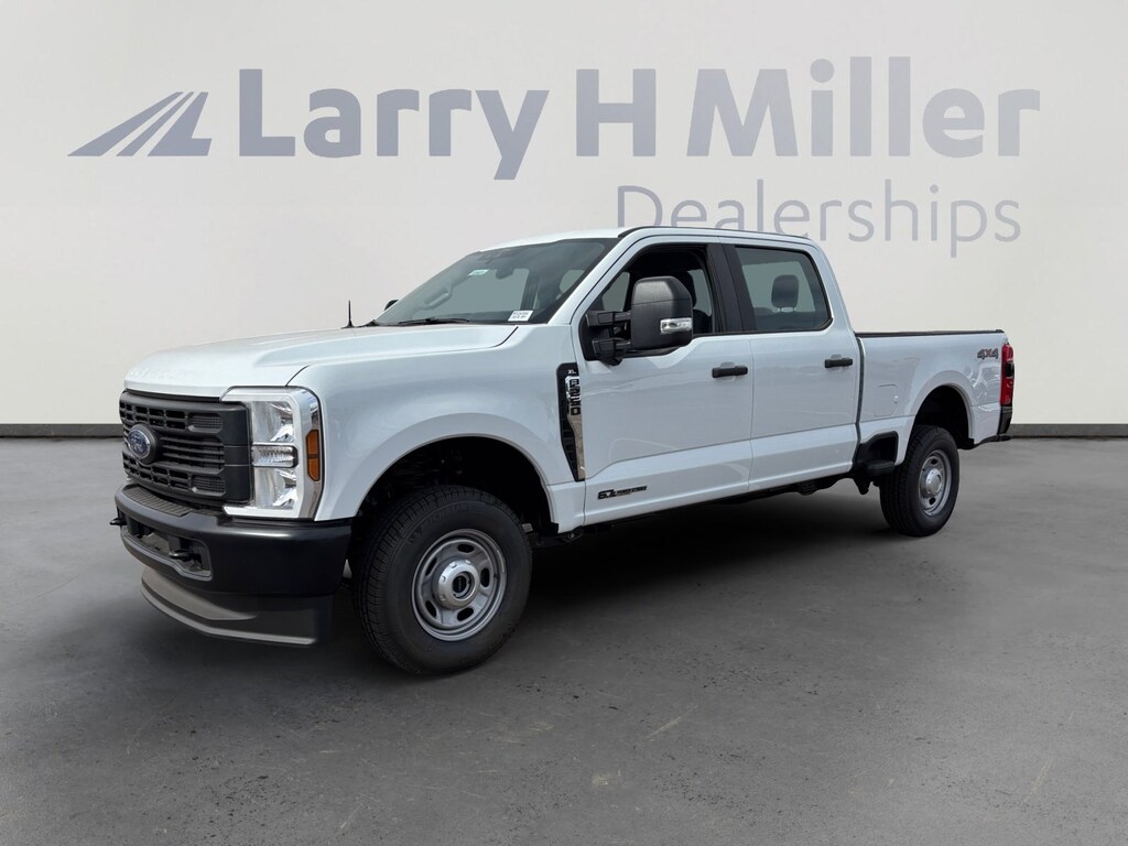 New 2026 Ford F-250 XL Truck Crew Cab