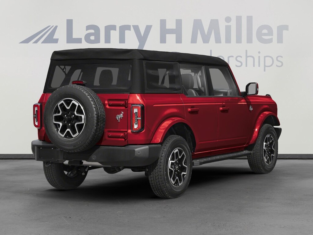 New 2026 Ford Bronco Outer Banks SUV