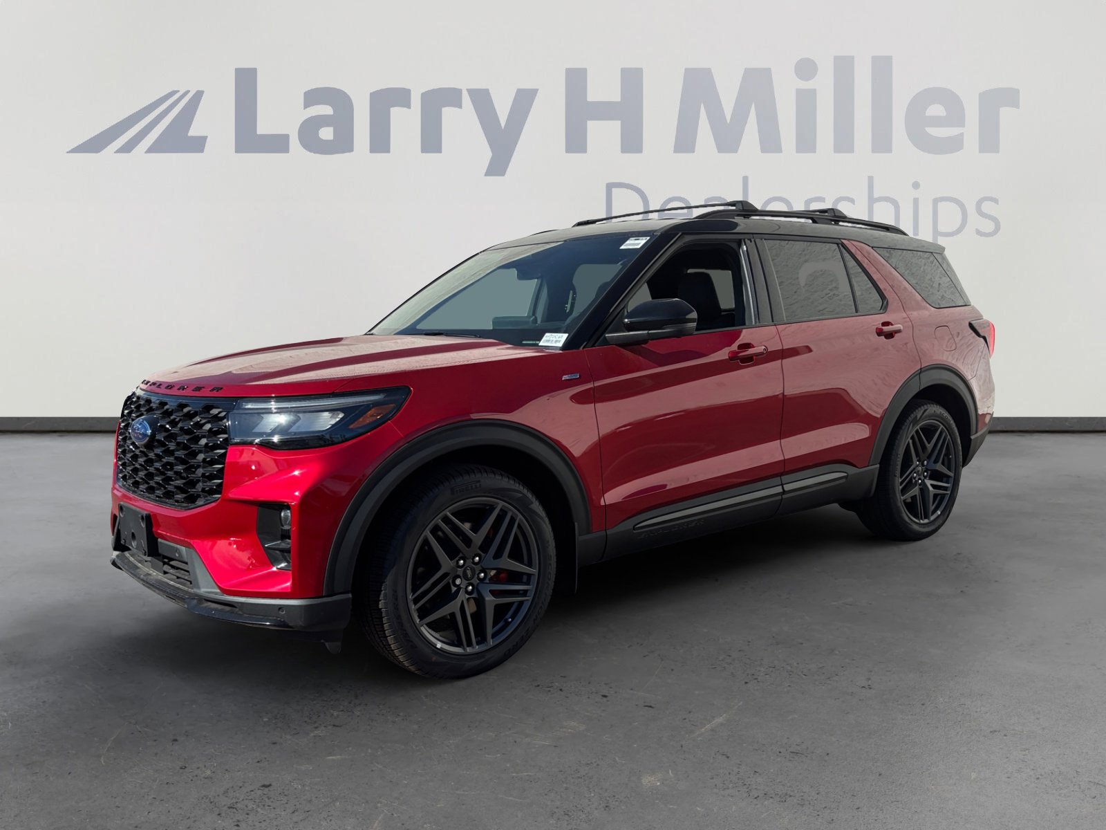 2025 Ford Explorer ST-LINE RWD (PL535)'s photo