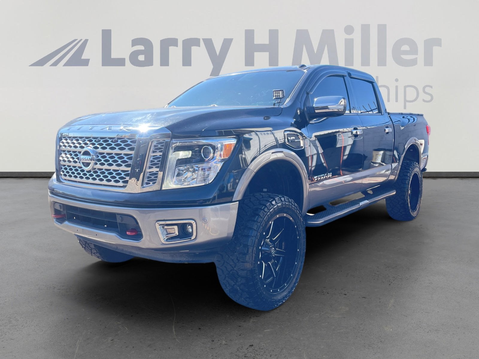 2017 Nissan Titan