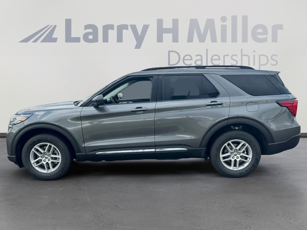 New 2025 Ford Explorer Active SUV