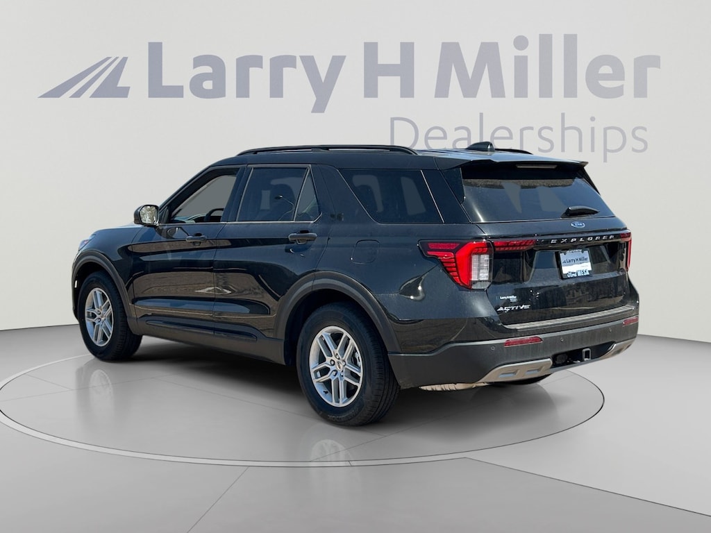 New 2026 Ford Explorer Active SUV