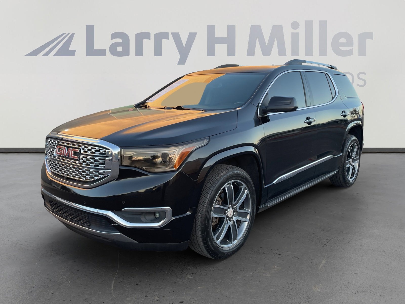 2018 GMC Acadia Denali FWD's photo