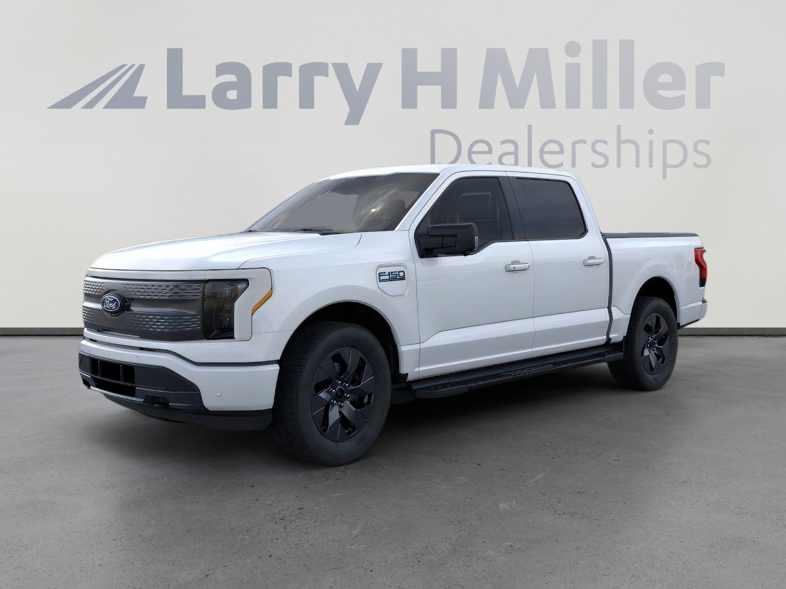 2025 Ford F-150 Lightning Flash's photo
