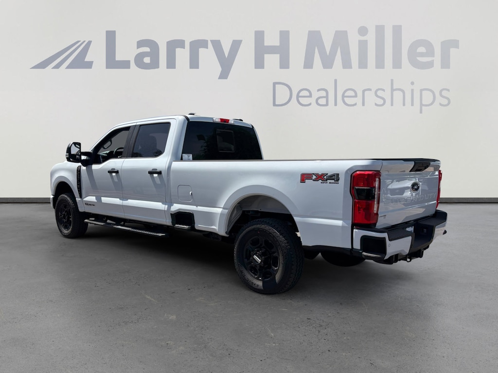 New 2026 Ford F-250 XL Truck Crew Cab