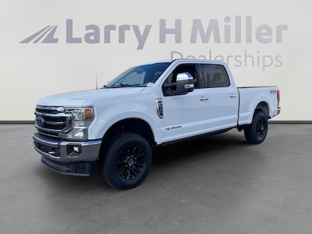 2022 Ford Super Duty F-250 SRW LARIAT Truck Crew Cab