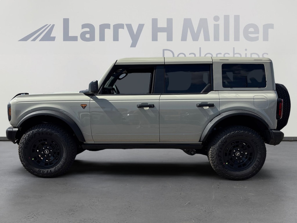 New 2026 Ford Bronco Badlands SUV