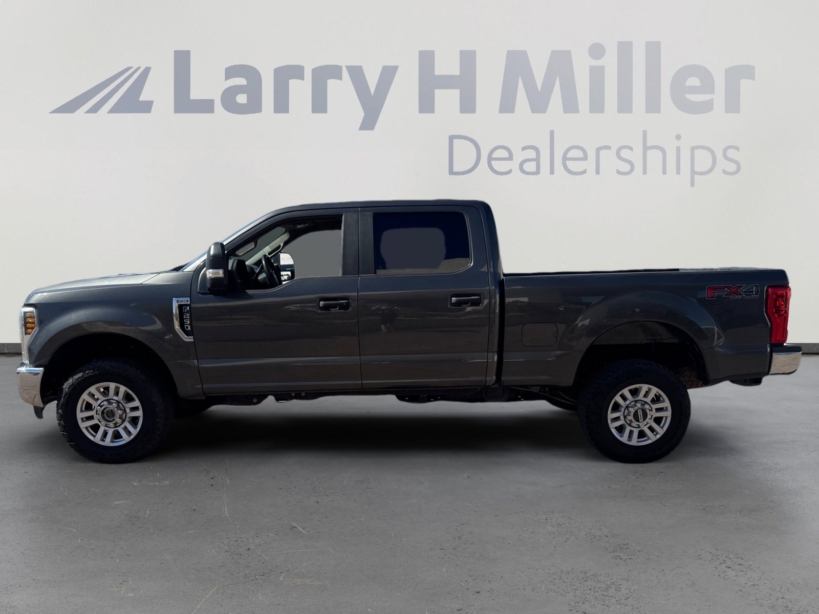 2019 Ford F-250 XL photo 3