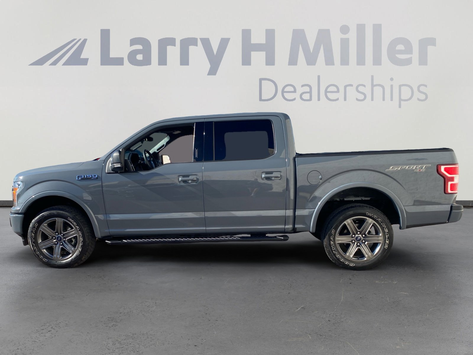 2020 Ford F-150 XLT photo 3