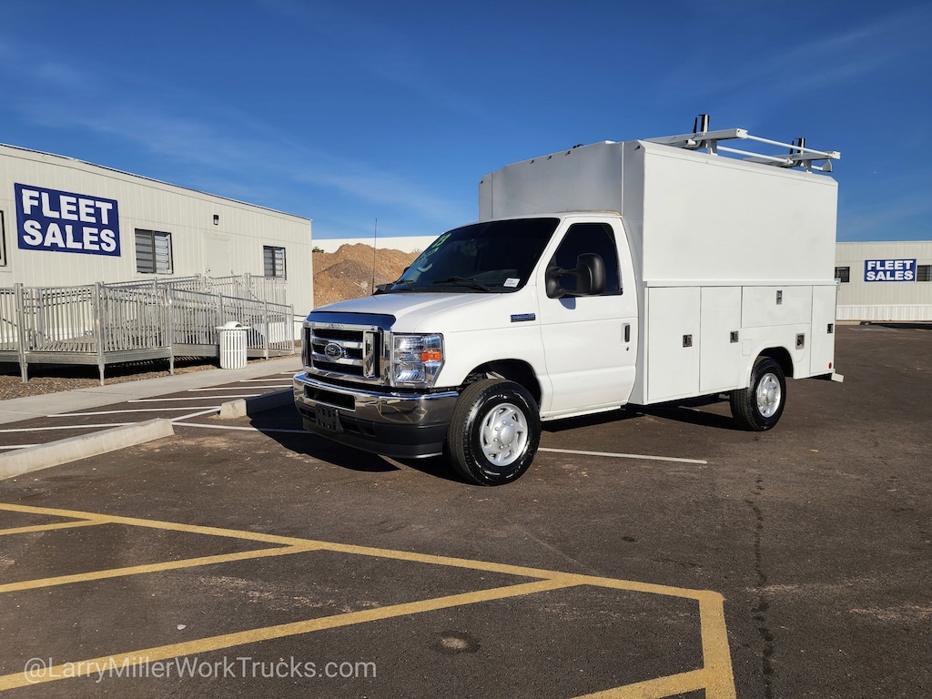 Used 2023 Ford E-Series Cutaway Reading HR CSV Service Body w/Double Drop Down Lad Truck