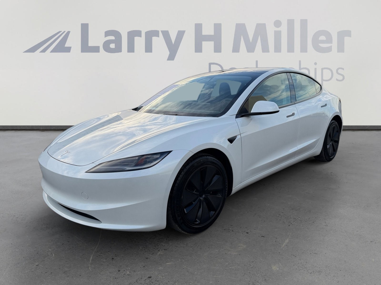 2025 Tesla Model 3's photo