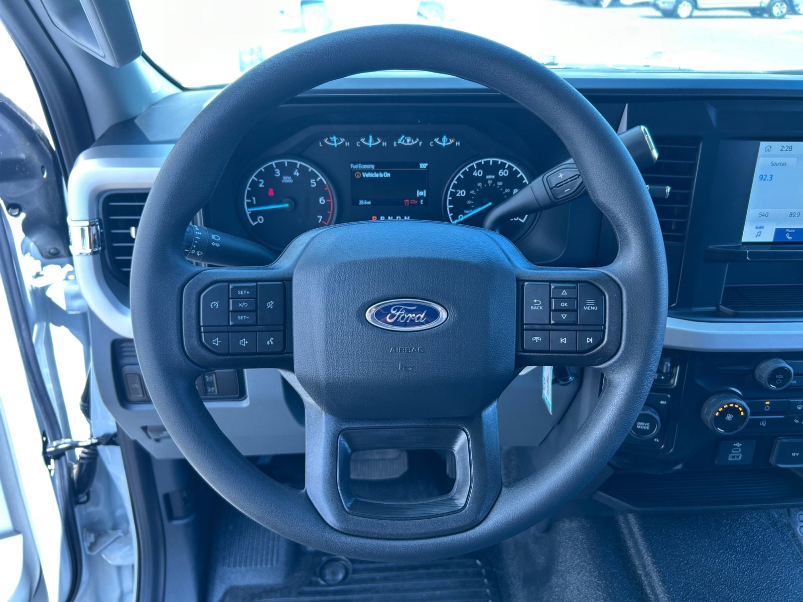 2025 Ford F-350 Super Duty XL - Photo 11