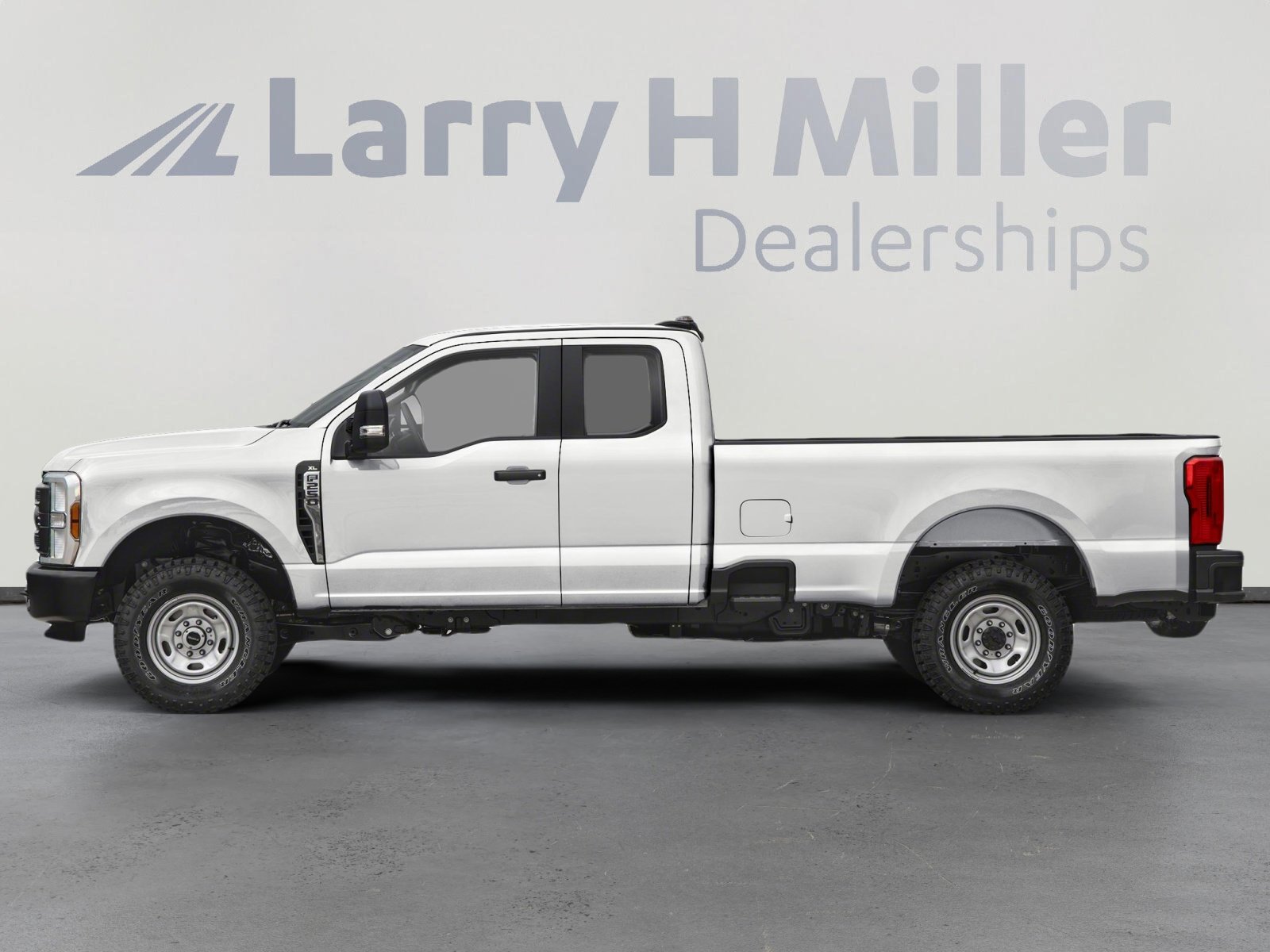 2024 Ford F-250 XL photo 2