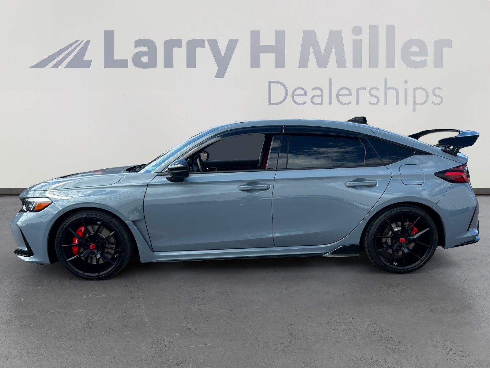 2024 Honda Civic Type R photo 3