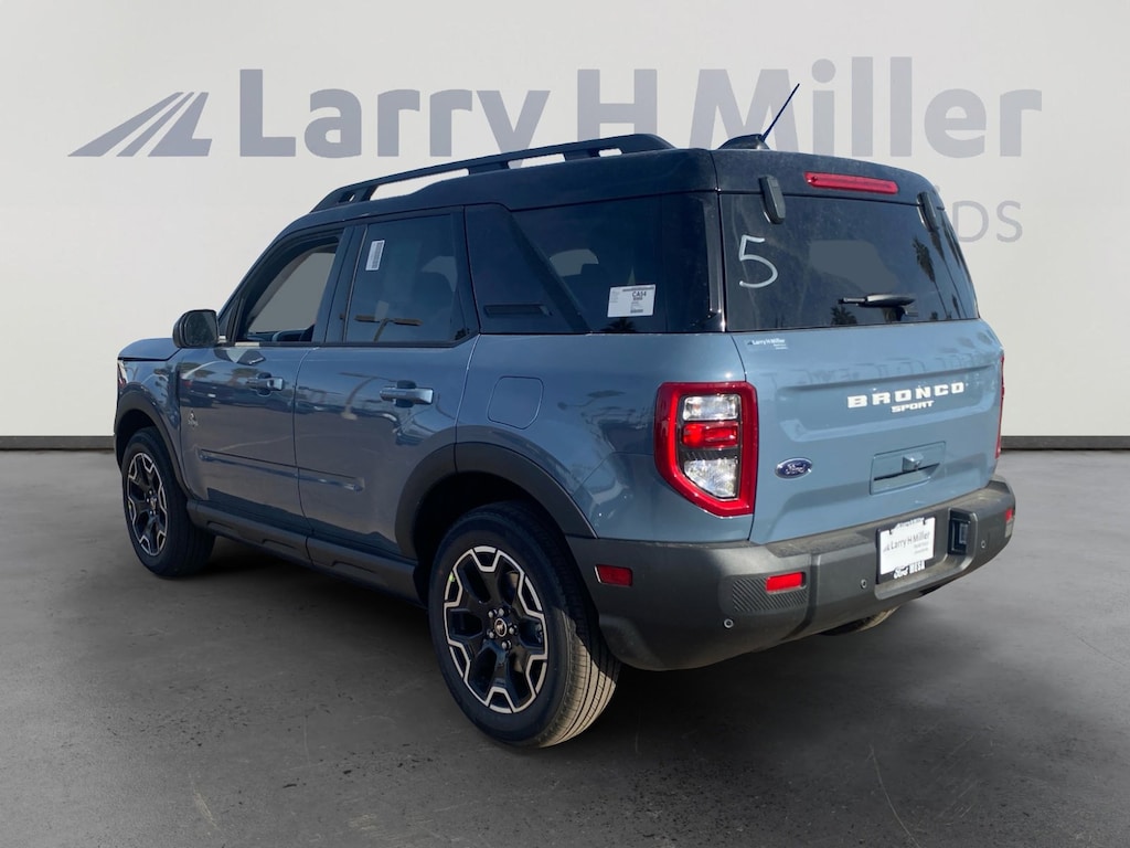 New 2025 Ford Bronco Sport Outer Banks SUV