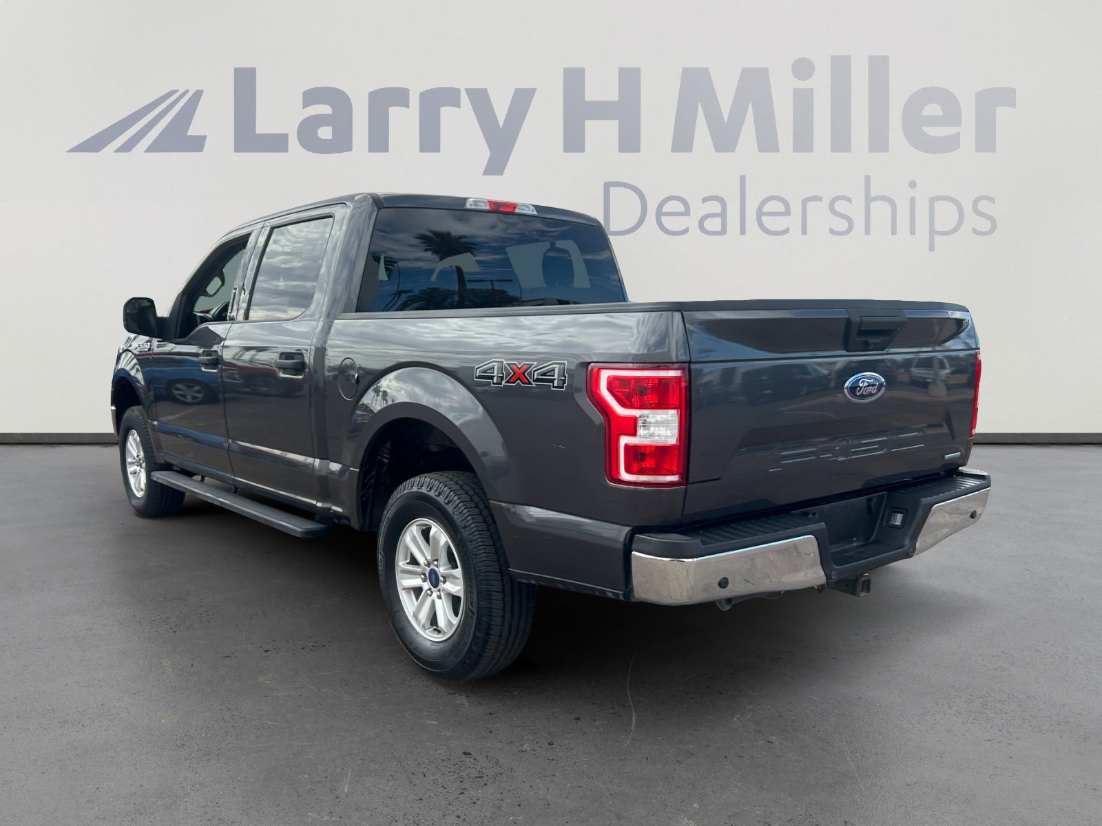 2020 Ford F-150 XLT photo 4