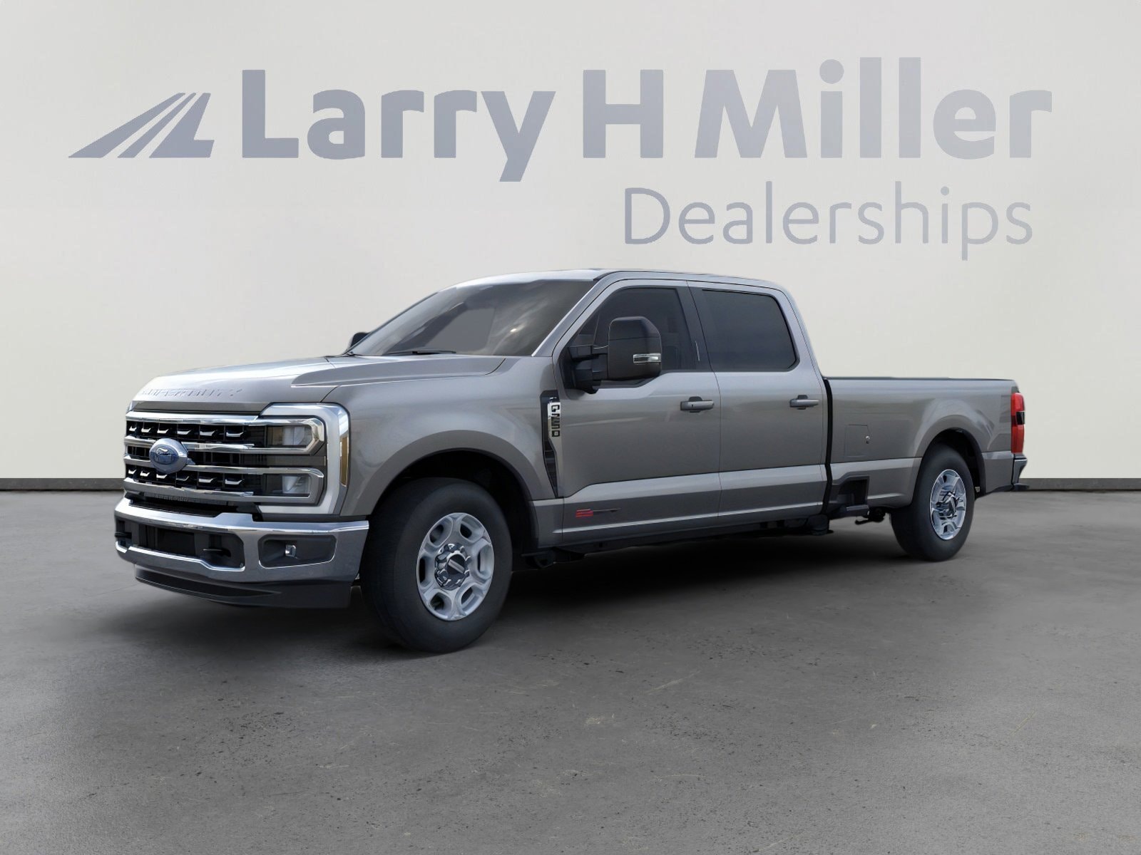 2026 Ford F-250 XLT Crew Cab 8' Box's photo